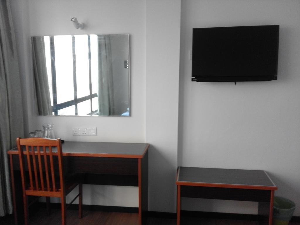 101 Hotel Miri Kamer foto